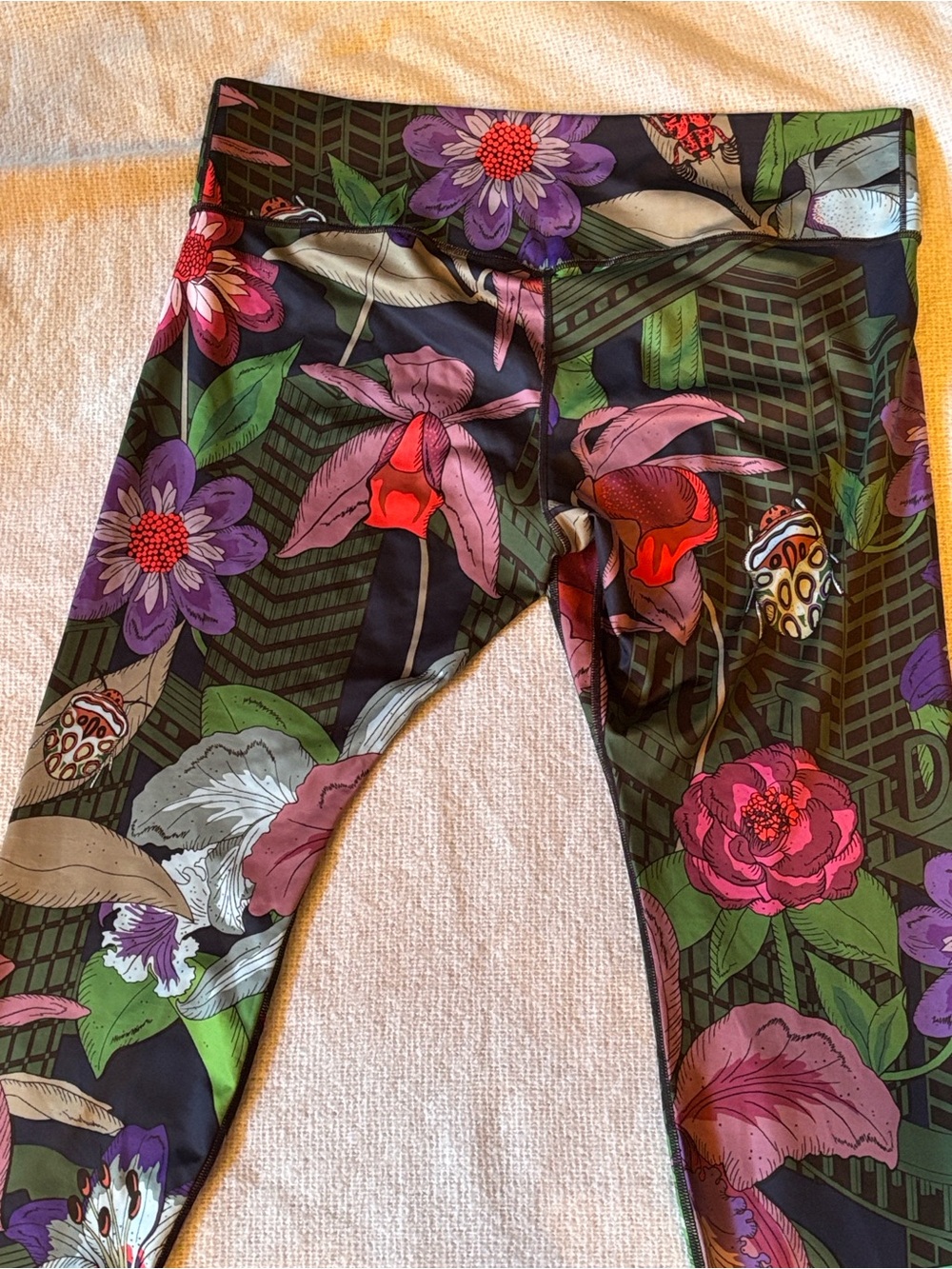 Nike Floral Print women’s High-Waist Leggings - Green Multi size 2X